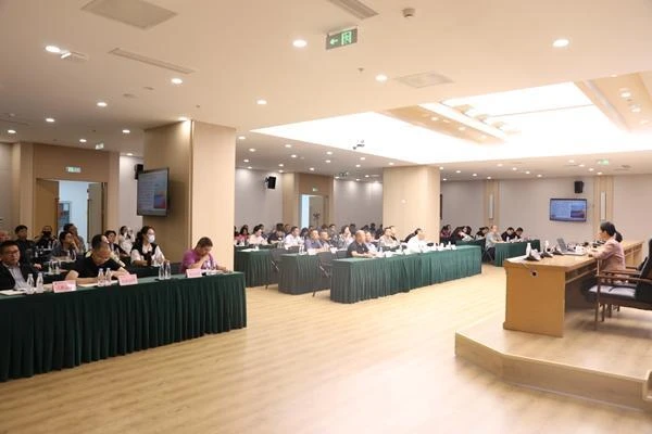 省交发公司开展“万名党员进党校”专题培训