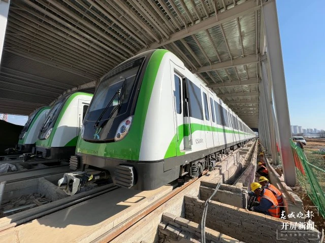 昆明地铁5号线渔村停车场施工进度完成90%（罗宗伟 通讯员 郭武辉 王正鹏 摄）