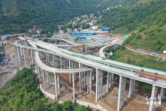 大永高速顺田隧道双线贯通!永善年底将告别无高速路历史 申时勋 通讯员 王朝元 韩世江 李昕馨 摄